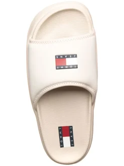 Pantoletten in Creme