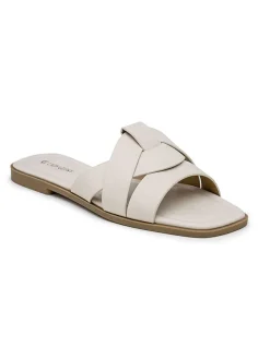 Pantoletten in Creme