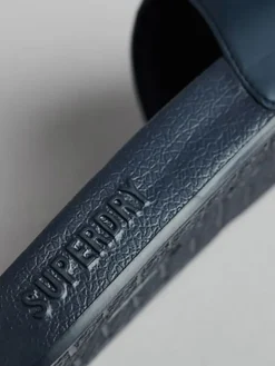 Pantoletten in Dunkelblau