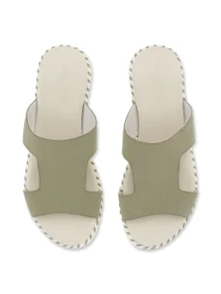 Pantoletten in Khaki