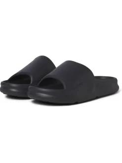 Pantoletten in Schwarz