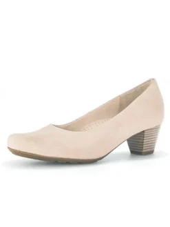 Pumps in Beige