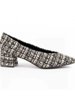 Pumps Chaussure Nussia in Schwarz