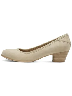 Pumps in Beige