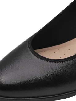 Pumps in BLACK LEATHER