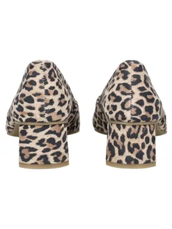 Pumps in Leopard