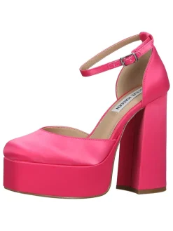 Pumps in Pink