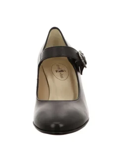 Riemchenpumps in Schwarz