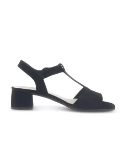 Riemchensandalen in schwarz