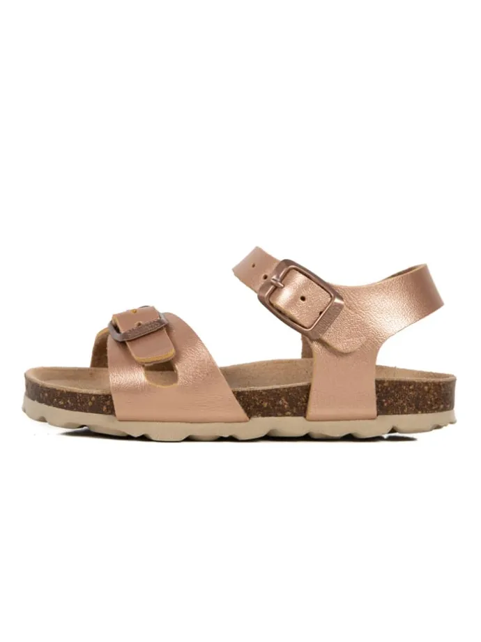 Sandalen in Kupfer