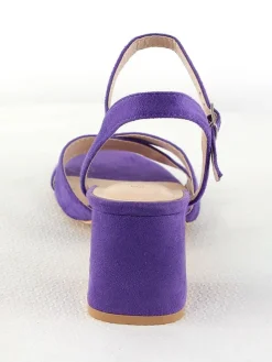Sandaletten in Lila