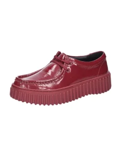 Schnürschuh in bordeaux
