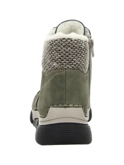 Schnürschuh in grün