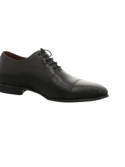 Schnürschuh in schwarz