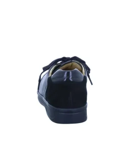 Schnürschuh in schwarz