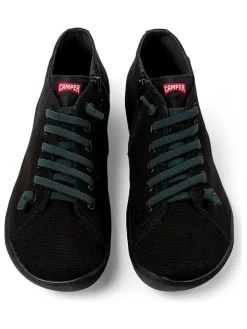 Schnürschuhe in Schwarz