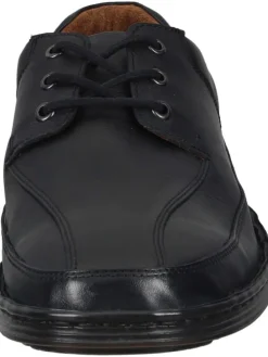 Schnürschuhe in schwarz