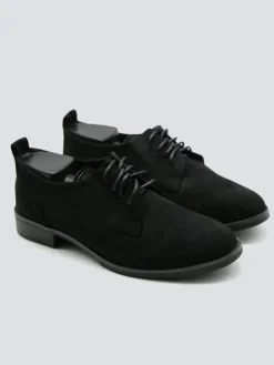 Schnürschuhe in Schwarz