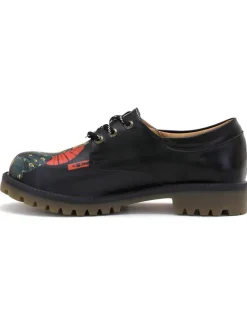 Schnürschuhe in Schwarz