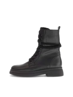 Schnürstiefeletten in schwarz