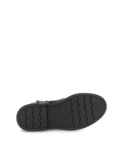 Schnürstiefeletten in schwarz