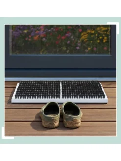 Schuhabstreifer in Grau