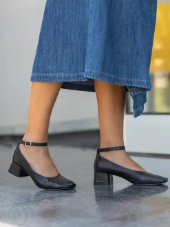Slingpumps in Schwarz