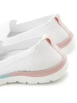 Slipper in weiß/mehrfarbig