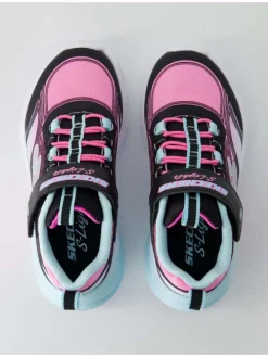 Sneaker in Rosa