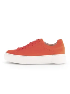 Sneaker low in orange