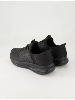 Sneaker low in Schwarz