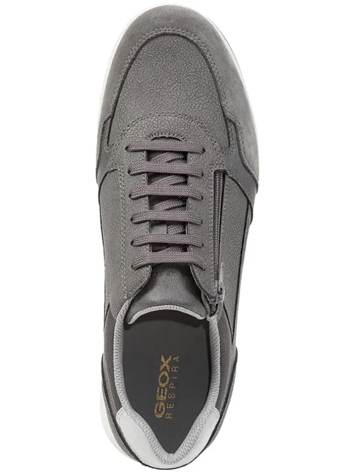 Sneakers "Avery" in Grau