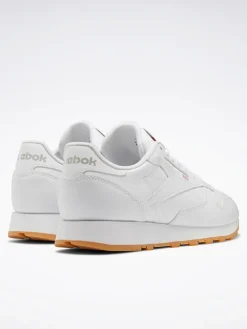 Sneakers "Classic" in Weiß