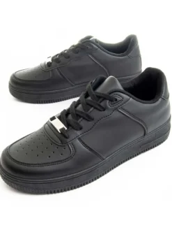 Sneakers Force in Schwarz