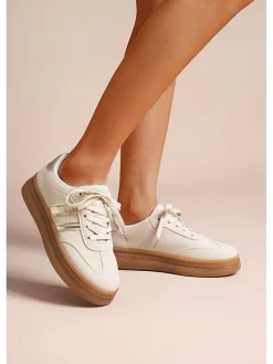 Sneakers in Creme/ Gold
