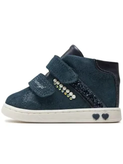 Sneakers in Dunkelblau