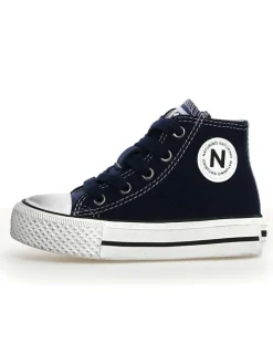 Sneakers in Dunkelblau