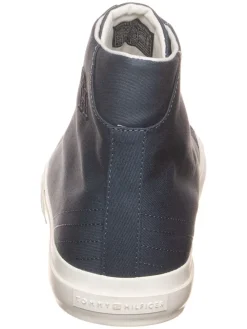 Sneakers in Dunkelblau