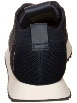 Sneakers in Dunkelblau