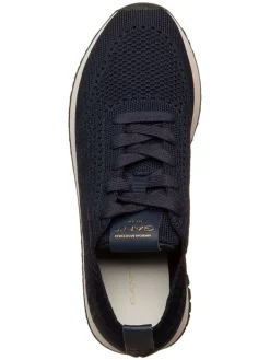 Sneakers in Dunkelblau