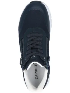 Sneakers in Dunkelblau