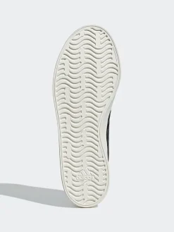 Sneakers in Dunkelblau