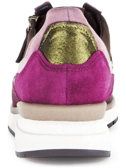 Sneakers in Lila/ Braun