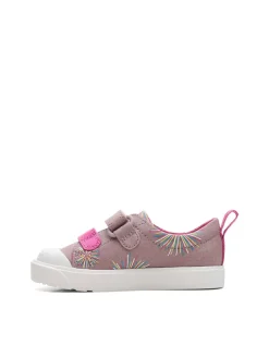 Sneakers in Rosa