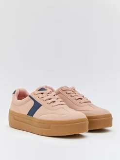 Sneakers in Rosa