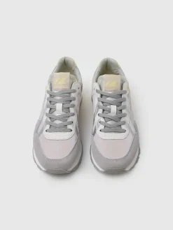 Sneakers in Rosa/ Grau