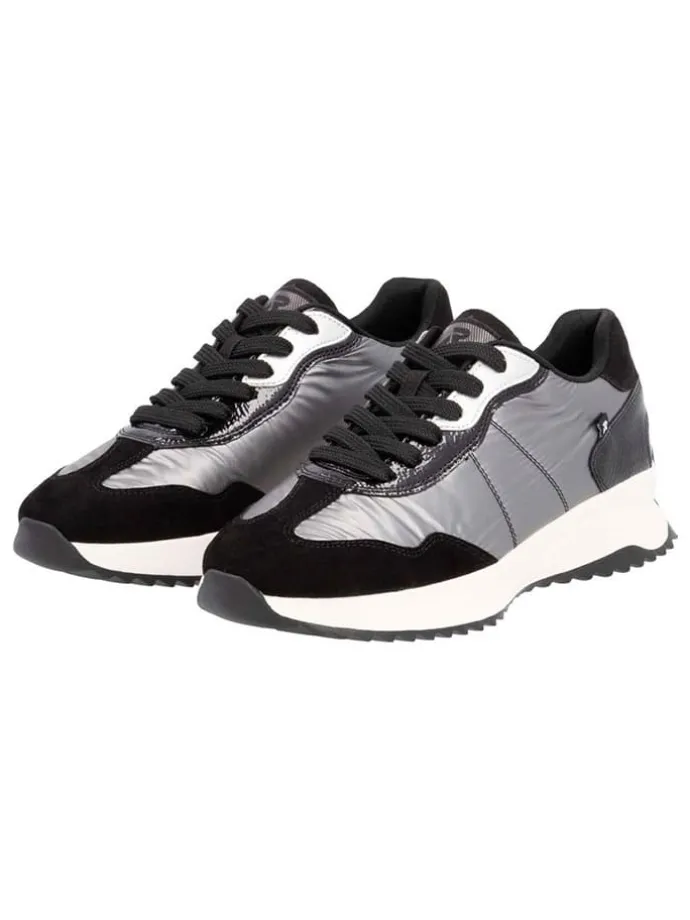 Sneakers in Schwarz/ Silber