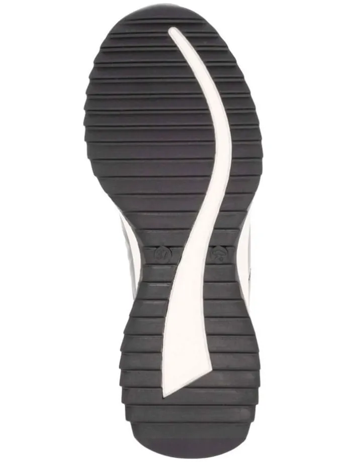 Sneakers in Schwarz/ Silber