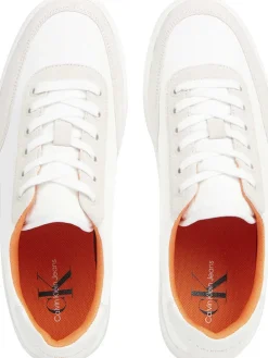 Sneakers in Weiß/ Creme