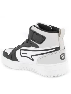 Sneakers in Weiß/ Schwarz